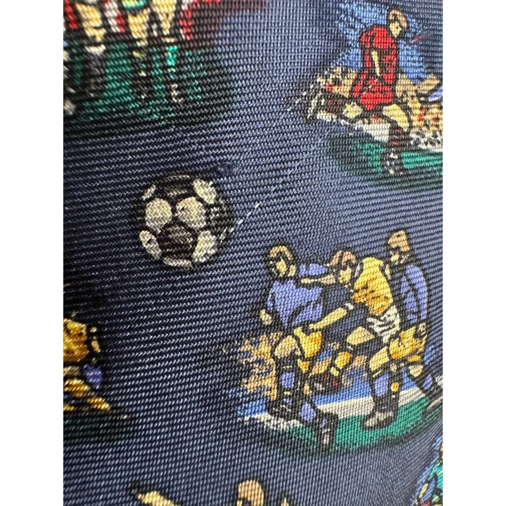 Museum Artifacts‎ All Silk Soccer Novelty Tie New With Tag
